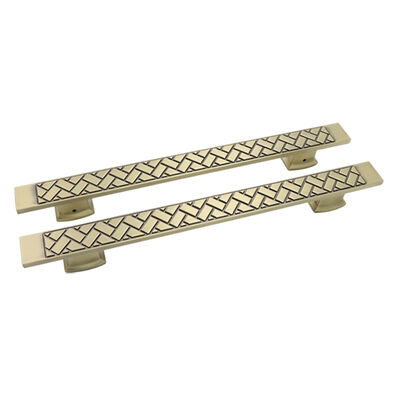 Thickness 0.5 Inch Aluminium Pull Handles featuring Logo As Your Requirement and Screw M4X25MM Or Others suitable for commercial sturdy